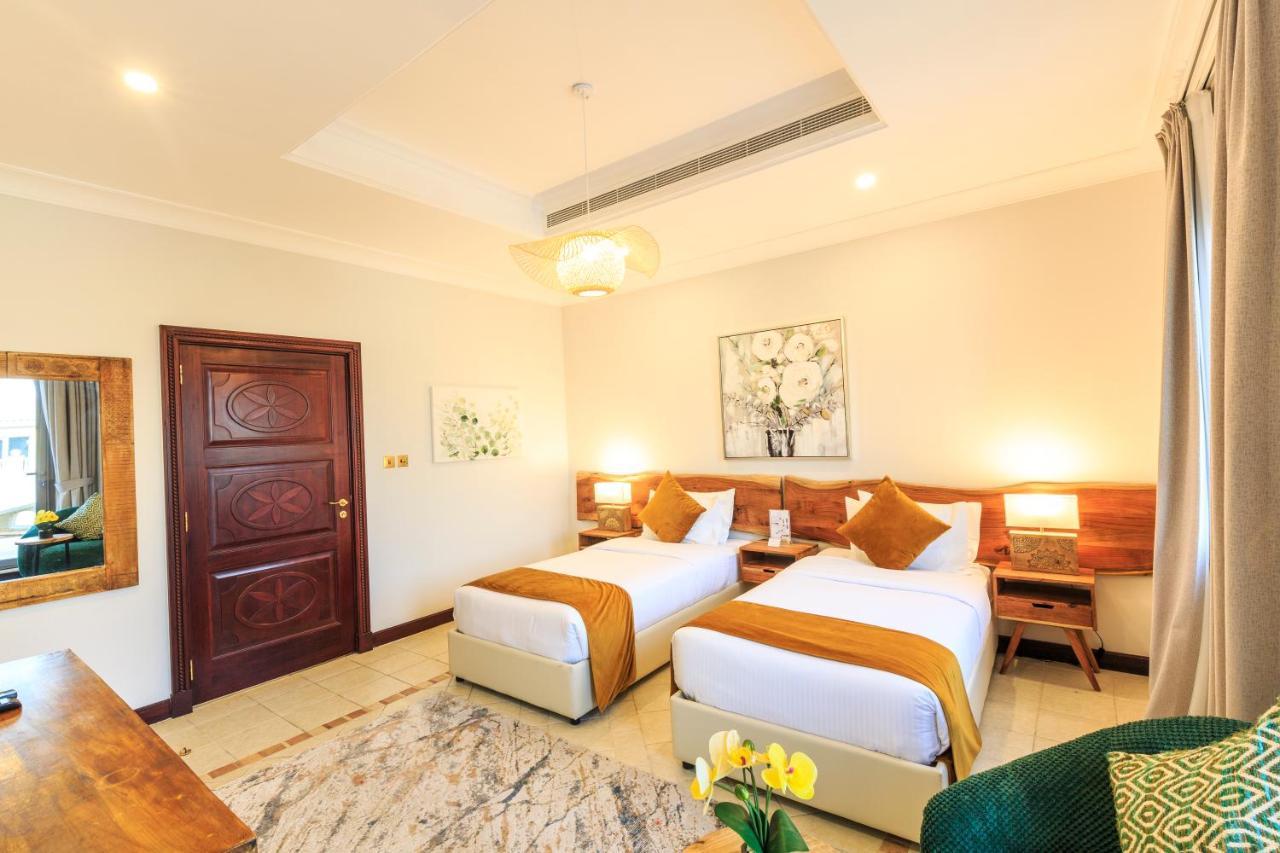 The S Holiday Homes - Stunning 5 Bedrooms Villa At The Palm Jumeirah With Private Beach And Pool Dubai Luaran gambar